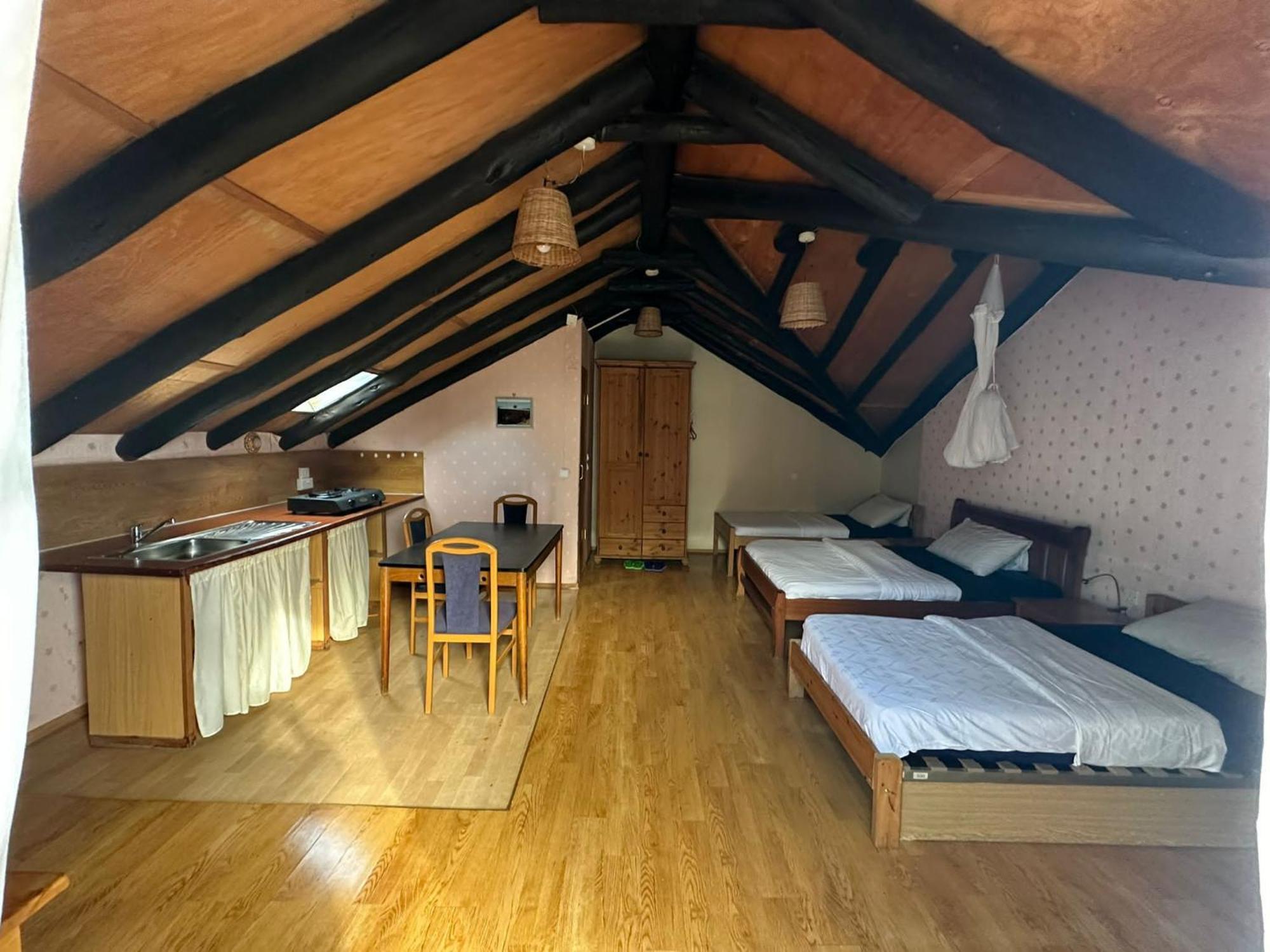 Guesthousejane Villa & Apartments ナイバシャ エクステリア 写真