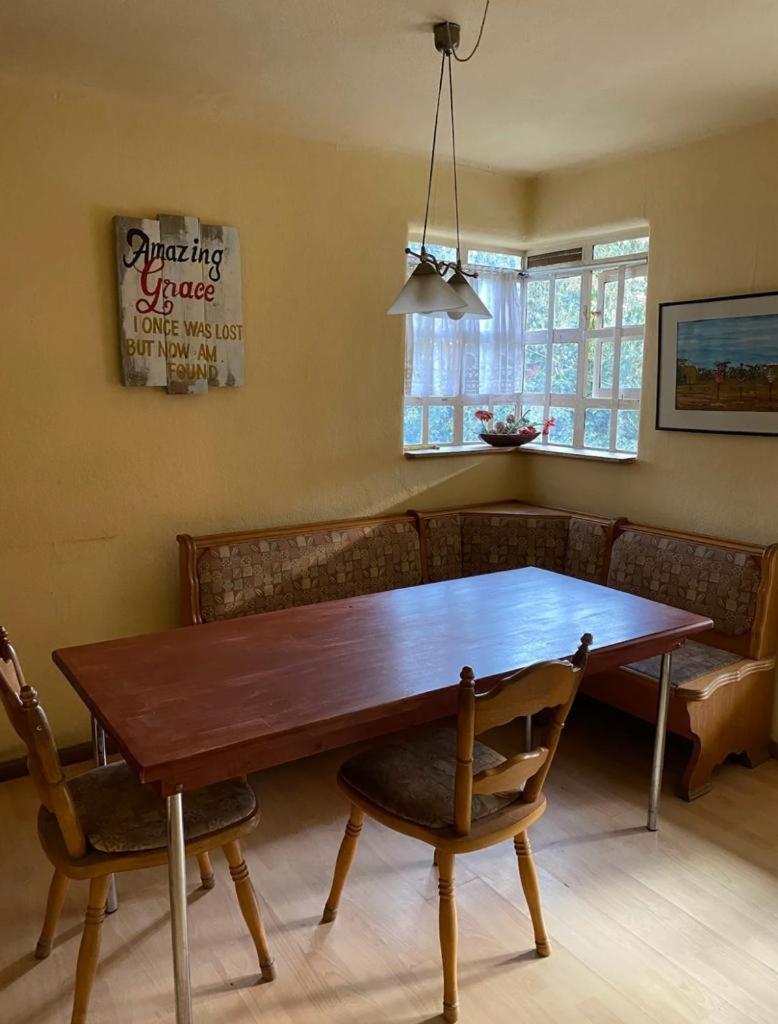 Guesthousejane Villa & Apartments ナイバシャ 部屋 写真
