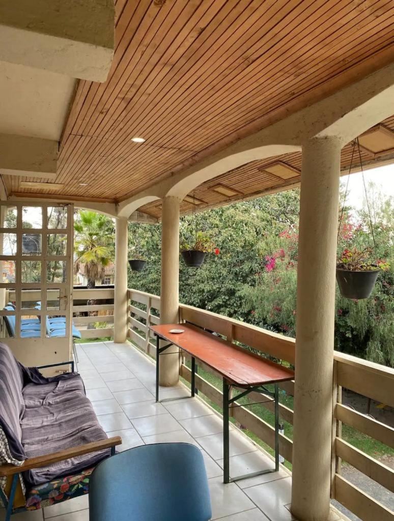 Guesthousejane Villa & Apartments ナイバシャ 部屋 写真