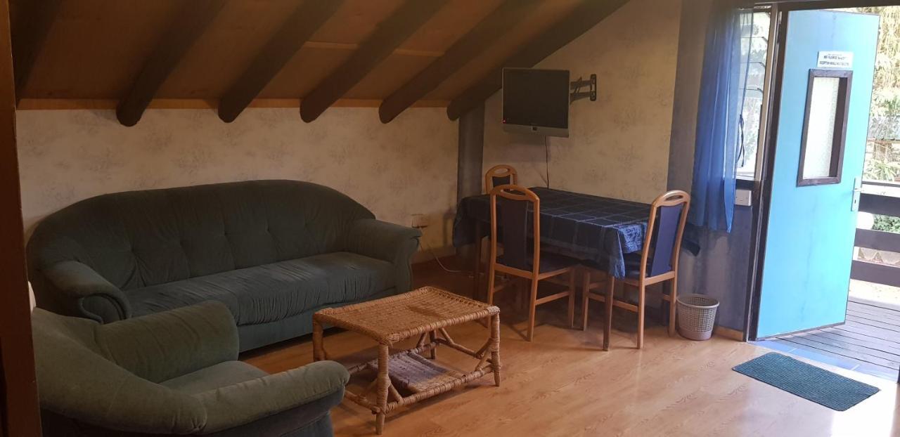 Guesthousejane Villa & Apartments ナイバシャ エクステリア 写真